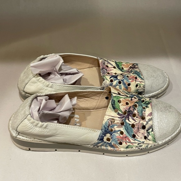 HISPANITAS Maui - Picture 2 of 7